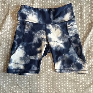 Old Navy Active Biker Shorts